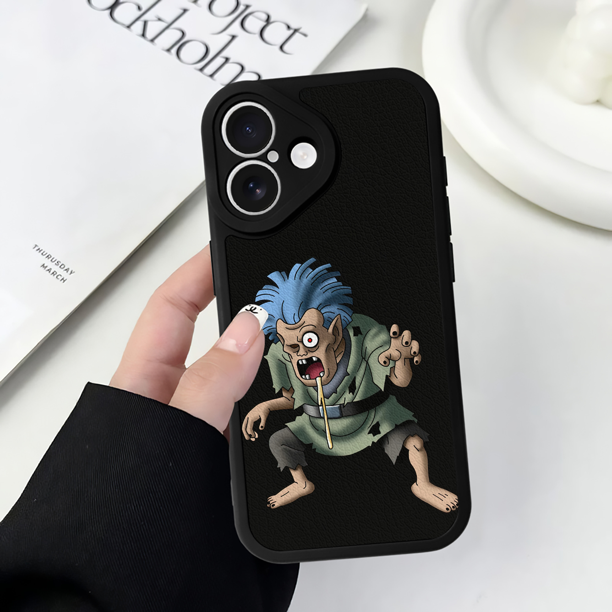 （画像用） ドラゴンクエスト Doragon Kuesuto Dragon Quest 【iPhone 16シリーズ対応】シリコンスマホケース（レザー調） 材質：シリコン